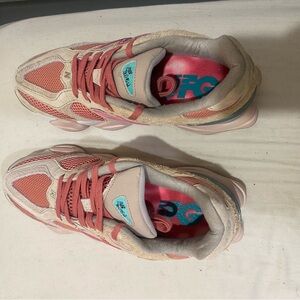 New Balance Pink and Cream Women's Sneakers